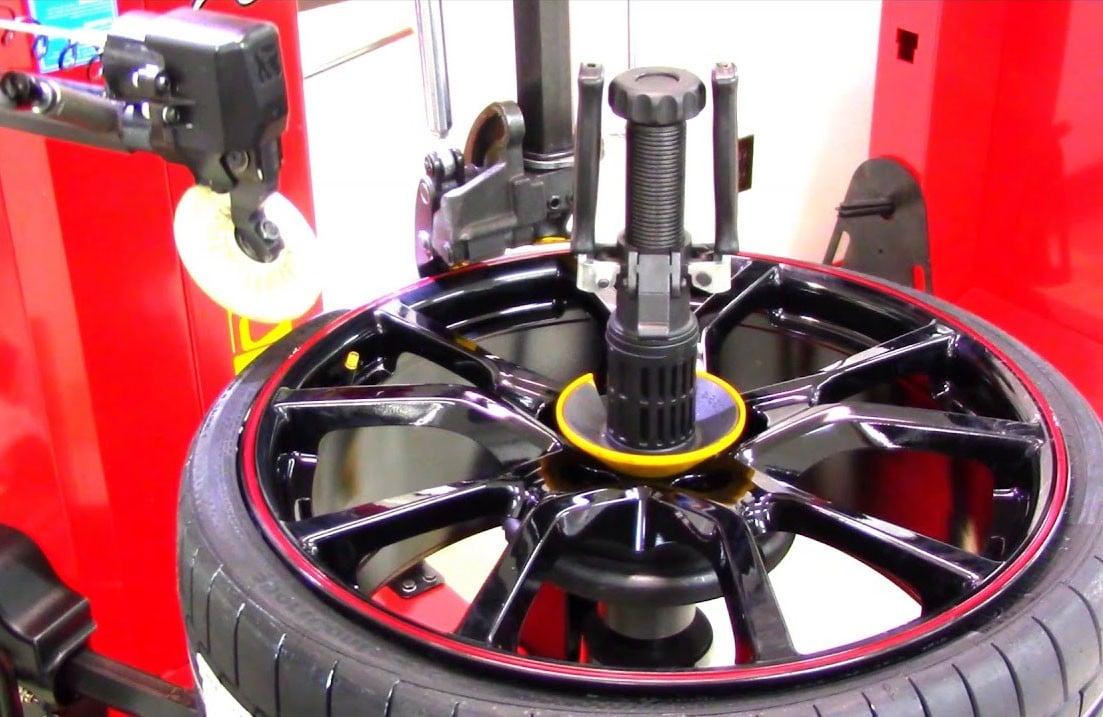 Contactless Tyre Fitting